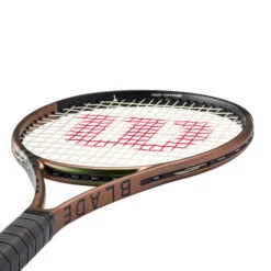 Wilson Blade 98S V8 Tour Racket 16 Wilson Blade 98S V8 Tour Racket -Wilson Shop 03691000 11